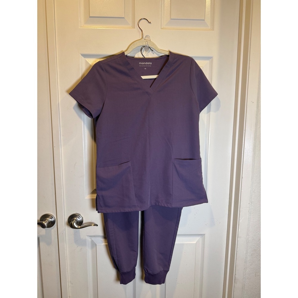 Mandala Purple Equa-Tek Scrub Set XS Top XXS Petite Jogger Bottoms